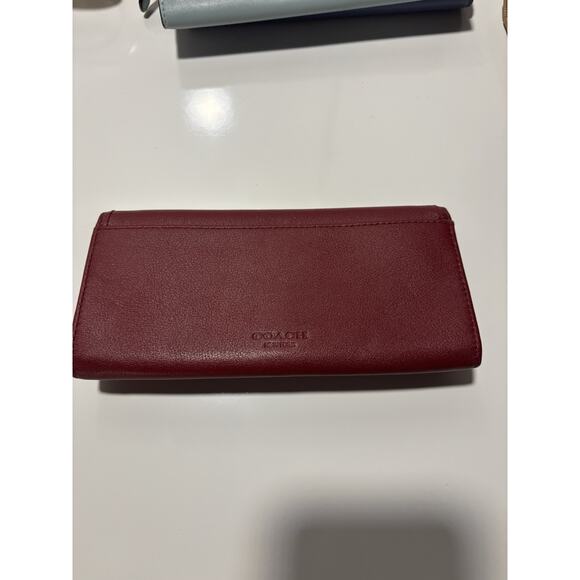 Coach Continental Turn-lock Soft Leather Dark Cherry Red Wallet Vintage EUC - Picture 2 of 5